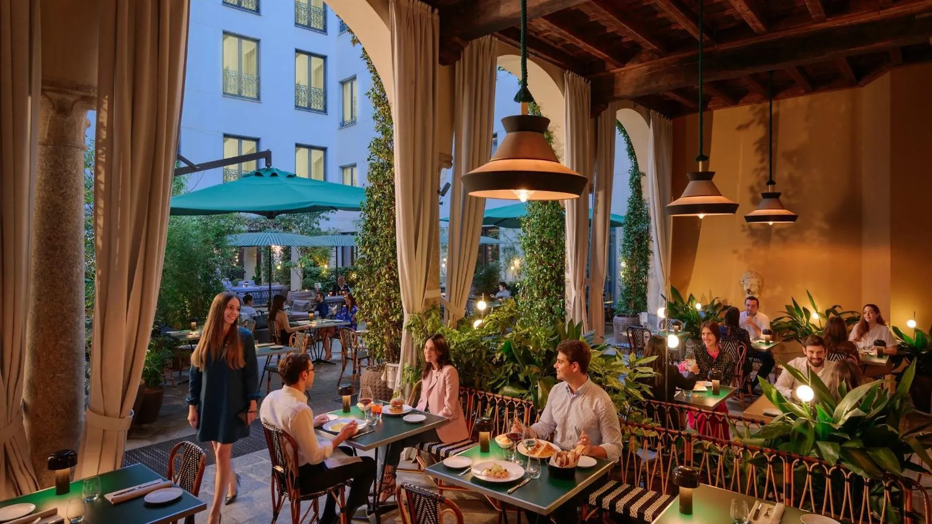 Mandarin Oriental, Milan Hotell