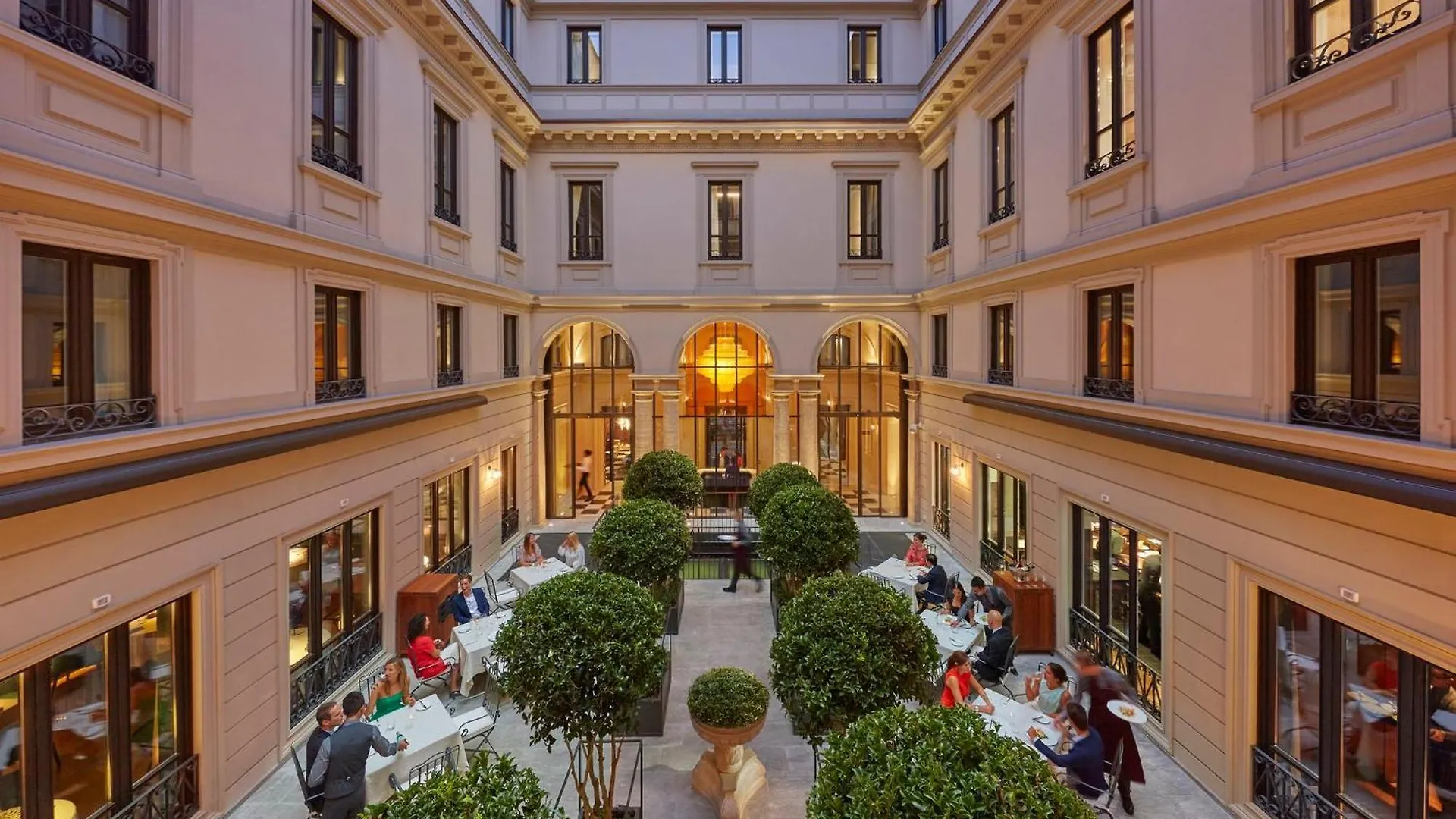 Mandarin Oriental, Milan Hotel